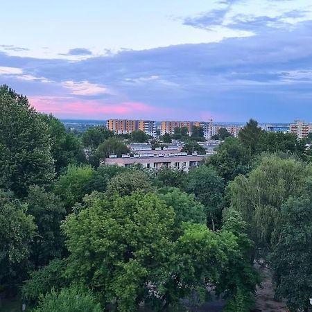 Uroczy, Jasny Apartament Oraz Bezplatny Parking! Apartment คราคูฟ ภายนอก รูปภาพ