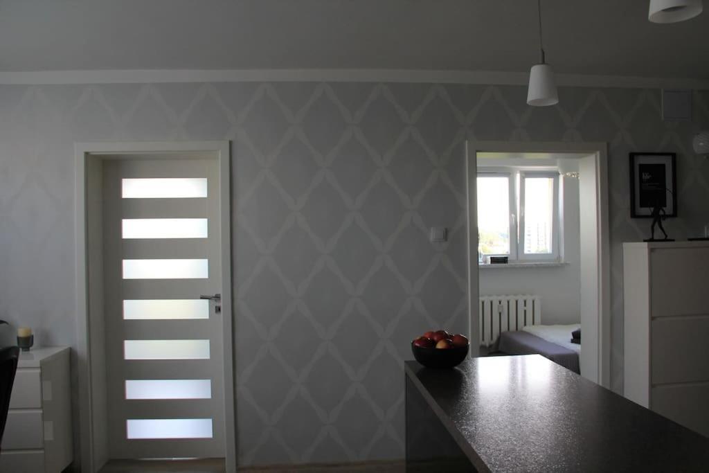 Uroczy, Jasny Apartament Oraz Bezplatny Parking! Apartment คราคูฟ ภายนอก รูปภาพ
