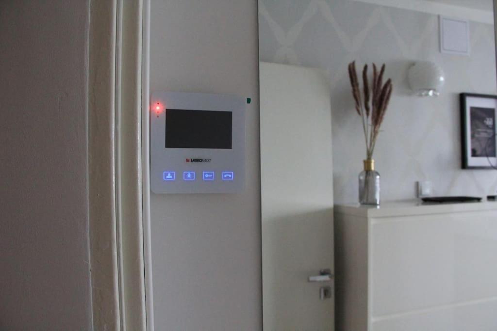 Uroczy, Jasny Apartament Oraz Bezplatny Parking! Apartment คราคูฟ ภายนอก รูปภาพ